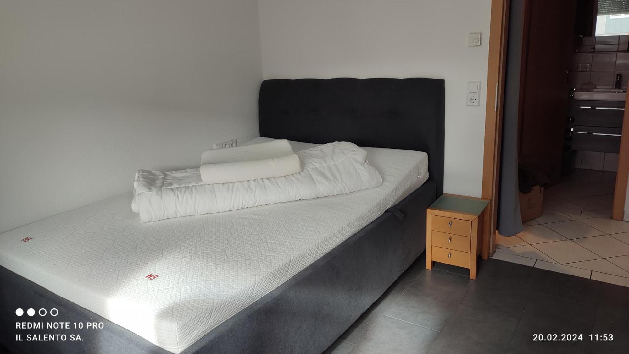 Gemuetliche 2 Zimmer Wohnung In Markgroeningen Екстериор снимка